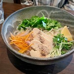 CAFE JEUNO - 鶏と野菜のベトナムフォー風うどん