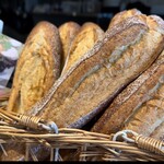la plage - 店舗で焼いたバゲットは別格の風味！