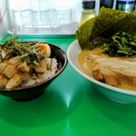 家系ラーメン 加藤商店 - 