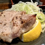 旬庵 - 豚バラ塩麹焼きと刺身定食(\1,200) 豚バラ塩麹焼き