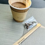 ル コションドール - ホットチョコレート　期間限定　袋のチョコを溶かして飲みます　冷めたほうが美味しかった