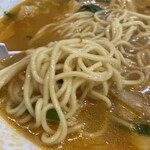 天理スタミナラーメン - 麺
