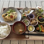 しましま食堂 - しましま定食 税込み1300円(魚南蛮)