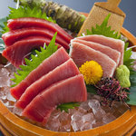 Wasabi - 本マグロのお造り三種盛りも人気です。