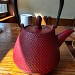 茅ヶ崎 そば処 榮家 - 鉄瓶入のそば湯　量は私には少な目。2つ貰えば良いかも。