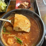 ふくふく パンチャンの家 - 底に器の形した豆腐が潜んでますよw