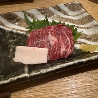 ぎんざ 阿吽 - 馬刺しとタテガミの盛り合わせ