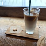 Totto Cafe&Bar - 