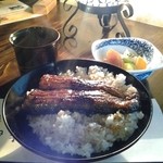 Yuuyuu Reiraku Chikusuitei - 昼定食の鰻