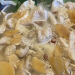 おふくろ亭 - 2024/03/15
      ホル鍋定食 大飯 600円
      ✴︎選べる小鉢 温泉玉子