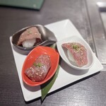 Kuroke Wakyou Yakiniku Zen - 肉寿司