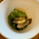 伊勢角屋麦酒 - 「カキフライ定食 松」の牡蠣のオリーブオイル煮
      2024年3月15日