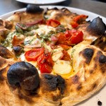 400℃ PIZZA - ワンランク上のマルゲリータ 2,500円