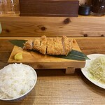 とんかつ紅の豚 - 