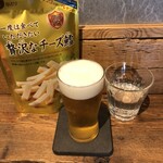 麹町いづみや しろ - あがりビール・なとり 一度は食べていただきたいチーズ鱈
