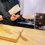 炭とおがわ - 1週間寝かせたコウイカ、橙もかけて