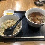 三吉 - 炒飯セット＋餃子3個 900円（税込）