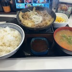 Yoshinoya - 鉄板牛焼き定食のライス大盛りに味噌汁を豚汁に変更