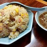 Raamen Jiyambo - チャーハン＆スープ