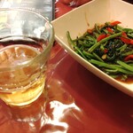 Saiamu Okiddo - チャーンビール、パッ・パックブン・ファイデーン