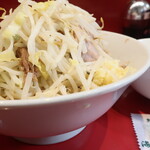 ラーメン二郎 - 汁なし半分＋ニンニク少し＋ショウガ半分玉子