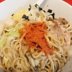 ラーメン二郎 - 一味投下～♪