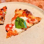 ザ ピッツァバー ON 38TH - 