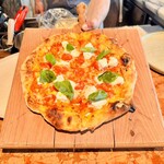 ザ ピッツァバー ON 38TH - 