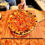 ザ ピッツァバー ON 38TH - 