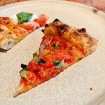 ザ ピッツァバー ON 38TH - 