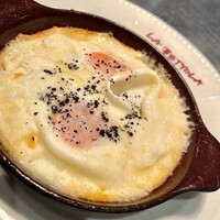 テガミーノ(アスパラとモッツァレラチーズの目玉焼き)トリュフ風味