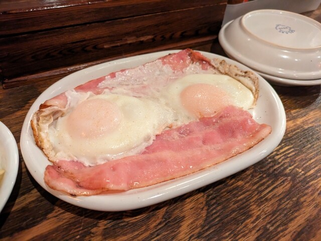 Yoyogi Milk Hall photo 3