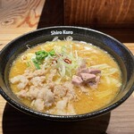 牛もつラーメン 白黒 - 