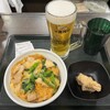なか卯 - 菜の花の親子丼、生ビール+から揚げ1個　計910円