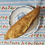 ベーカリー マーチ - フランスパン