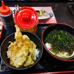 資さんうどん - 