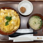 Hasuda Sabisu Eria No Borifudo Koto - 親子丼と鶏そば