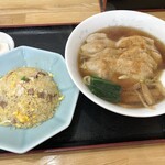 中村ラーメン - 肉ﾗｰﾒﾝ760円＋小炒飯500円から30円値引き