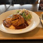 カフェ＆レストラン IRACA - オムライス ライス大盛り1100円