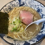 麺屋 鶯 Uguisu - 鶏白湯魚介そば