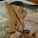 大勝軒 - 自慢のメンマ