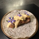 Alternative - ❷ 岩手の牡蠣のタコス、サヴァイヨンソース。