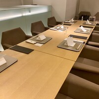 丸の内一丁目 しち十二候 - 