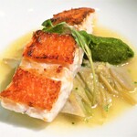 はなう - 金目鯛のソテー カルチョーフィのソース