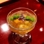 銀座 きた川 - 大好きなジュレ、うすい豆も艶々、スプーンでいただきます～写真は斜め横からバージョン