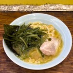 家系ラーメン まこと家 - 