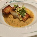 リストランテ 濱崎  - 平目のポワレ、アメリケーヌソース
