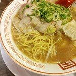 Ramen Nikoku - 麺はストレート