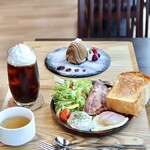 ay's cafe - ベーコンブランチ・アイスウインナー・モンブラン