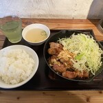 肉食堂 最後にカツ。 - 伝説のトンテキ（200g）